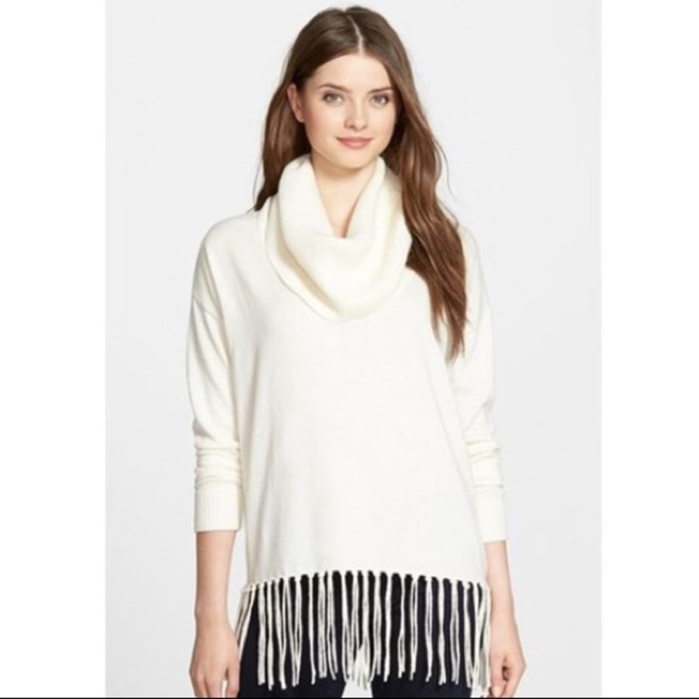 ⬇️‼️Michael Kors•Fringe Cowl Neck Sweater